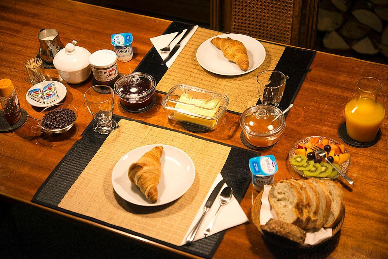 Pas De Deux Bed & Breakfast Sainte-Marie-en-Chanois Ngoại thất bức ảnh